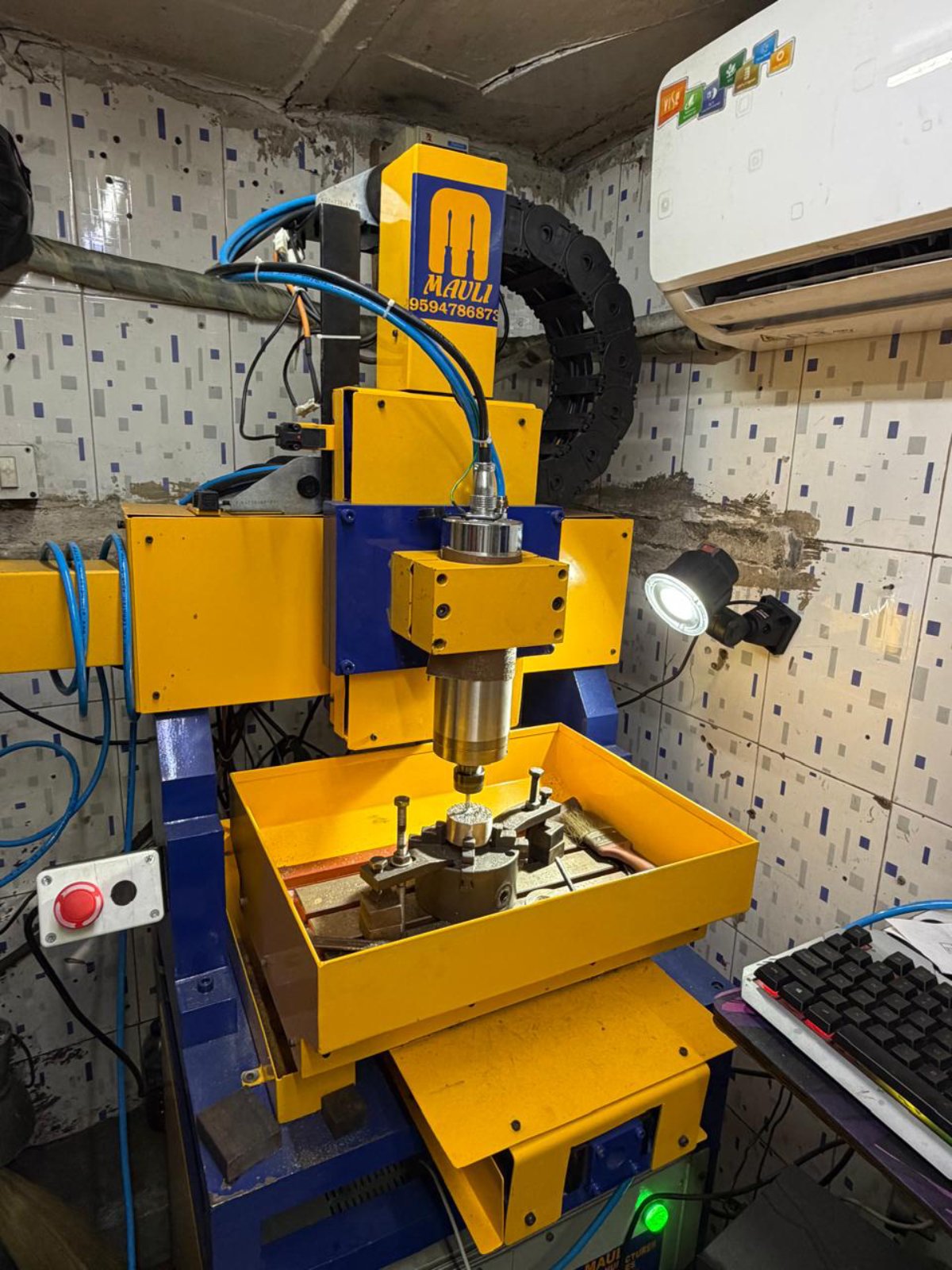 MCME-200 Mini Engraving Machine